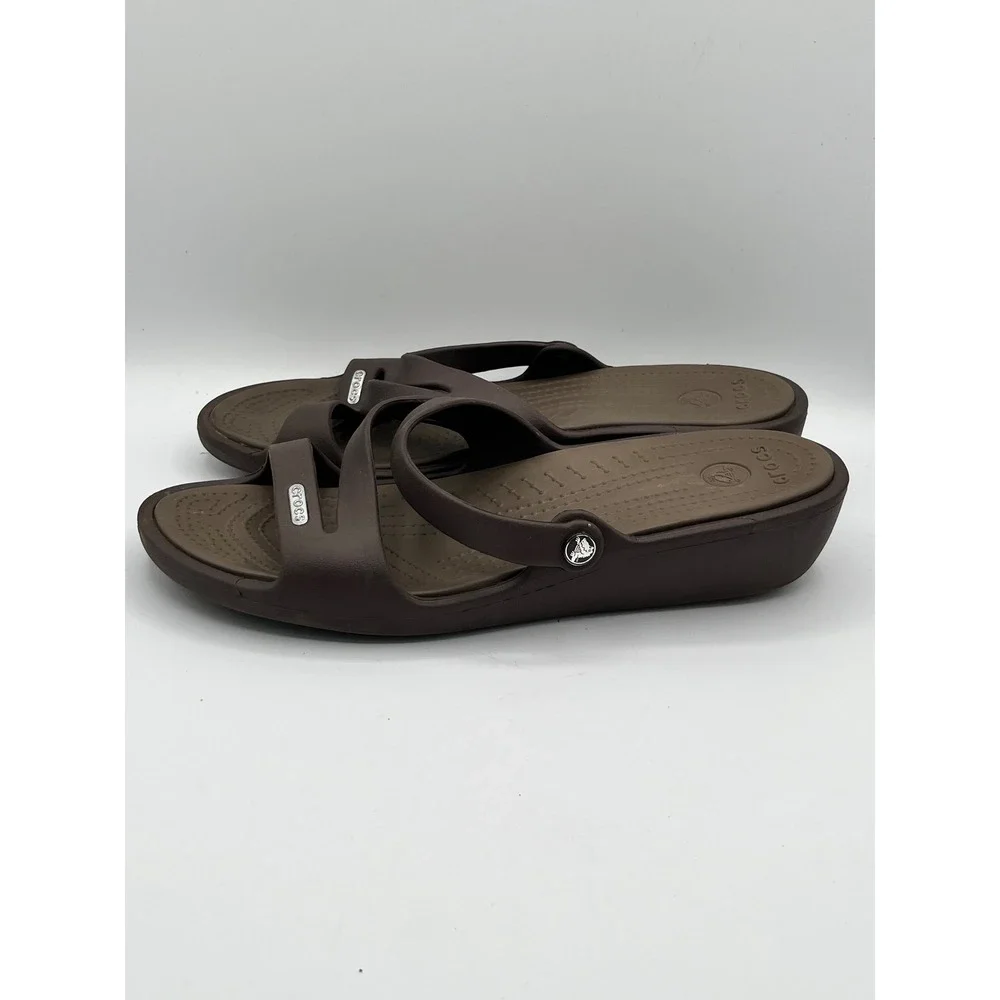 Crocs Patricia Women Sz 9 Espresso Brown Wedge Strappy Comfort Sandals